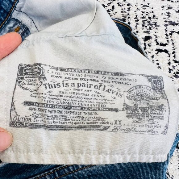 ❤️ Riley Vintage Levis re-done cut off highrise shorts, Size 29 H45 - Picture 9 of 11